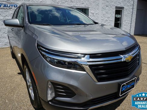 Used 2024 Chevrolet Equinox LT w/ LPO, Floor Liner Package AWD/4WD image 7