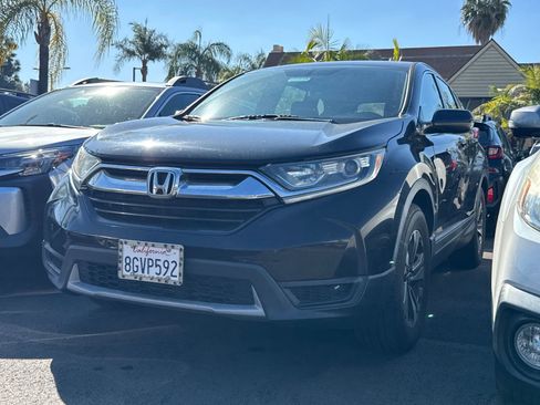 Used 2018 Honda CR-V LX image 2