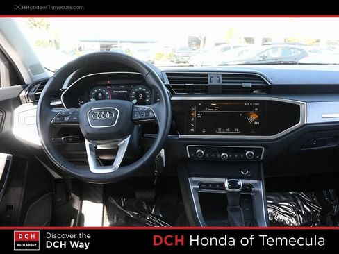 Used 2024 Audi Q3 2.0T Premium image 8