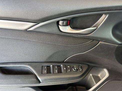 Certified 2021 Honda Civic EX image 15