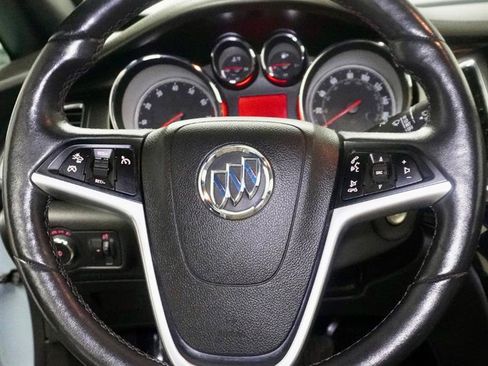 Used 2019 Buick Cascada Premium image 12