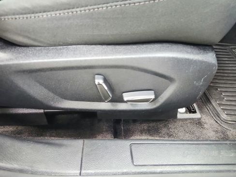 Used 2018 Ford Fusion SE image 35