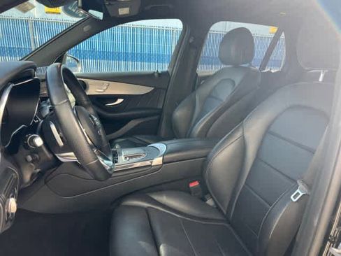 Certified 2022 Mercedes-Benz GLC 300 image 11