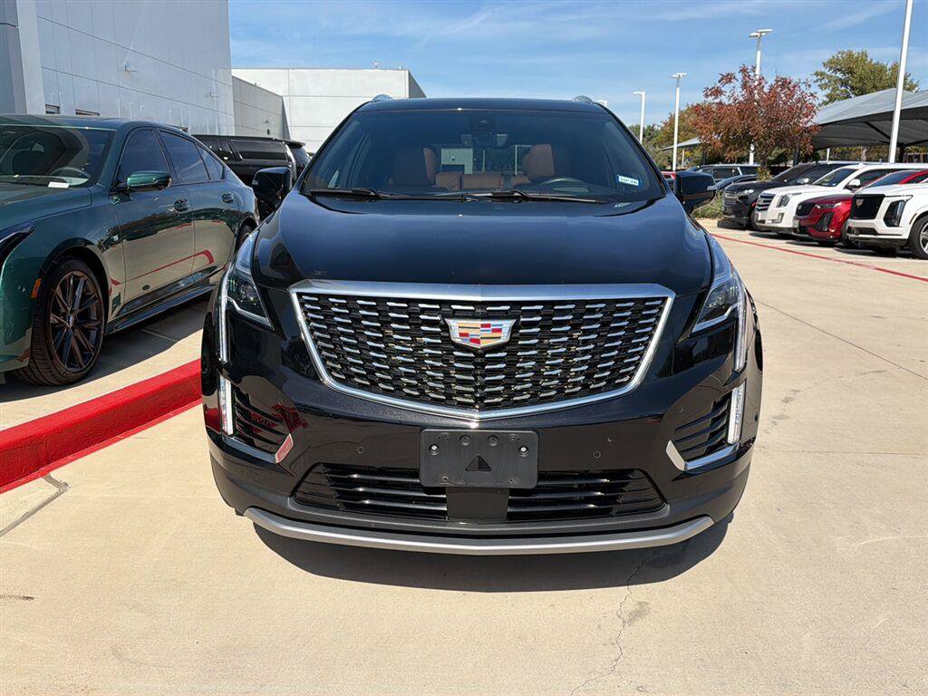 Used 2024 Cadillac XT5 Premium Luxury w/ Technology Package FWD image 7