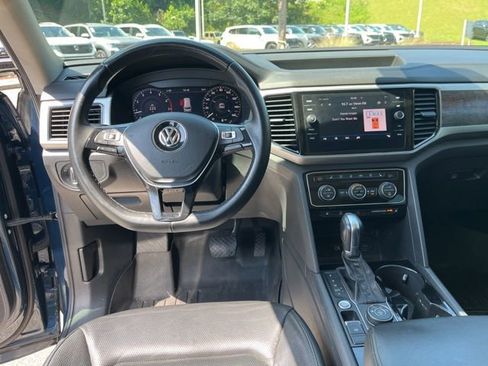 Used 2018 Volkswagen Atlas SEL Premium AWD/4WD image 19