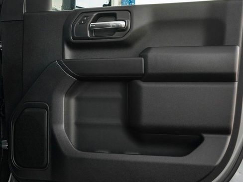 New 2026 Chevrolet Silverado 2500 Custom image 8