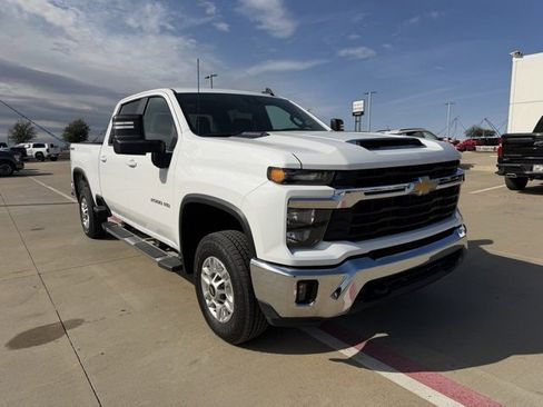 Used 2025 Chevrolet Silverado 2500 LT w/ Convenience Package image 1