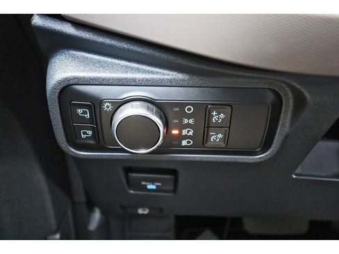 Used 2024 Ford Bronco Wildtrak AWD/4WD image 18