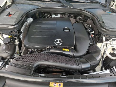 Used 2022 Mercedes-Benz GLC 300 4MATIC image 28