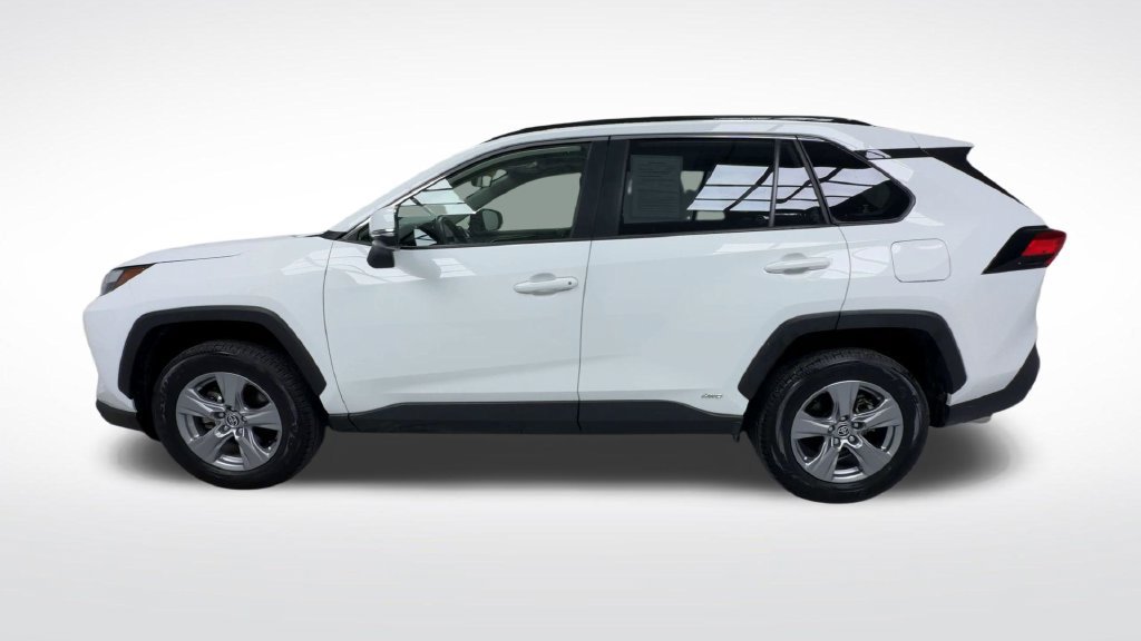 Certified 2025 Toyota RAV4 XLE w/ Convenience Package AWD/4WD image 6