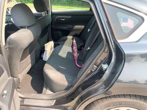Used 2015 Nissan Altima 2.5 S w/ Power Driver Seat Package FWD image 17