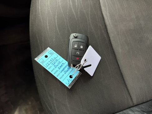 Used 2016 Buick Encore Convenience AWD/4WD image 2