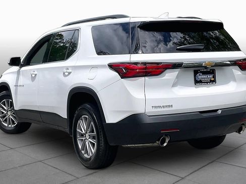 Used 2023 Chevrolet Traverse LT FWD image 13