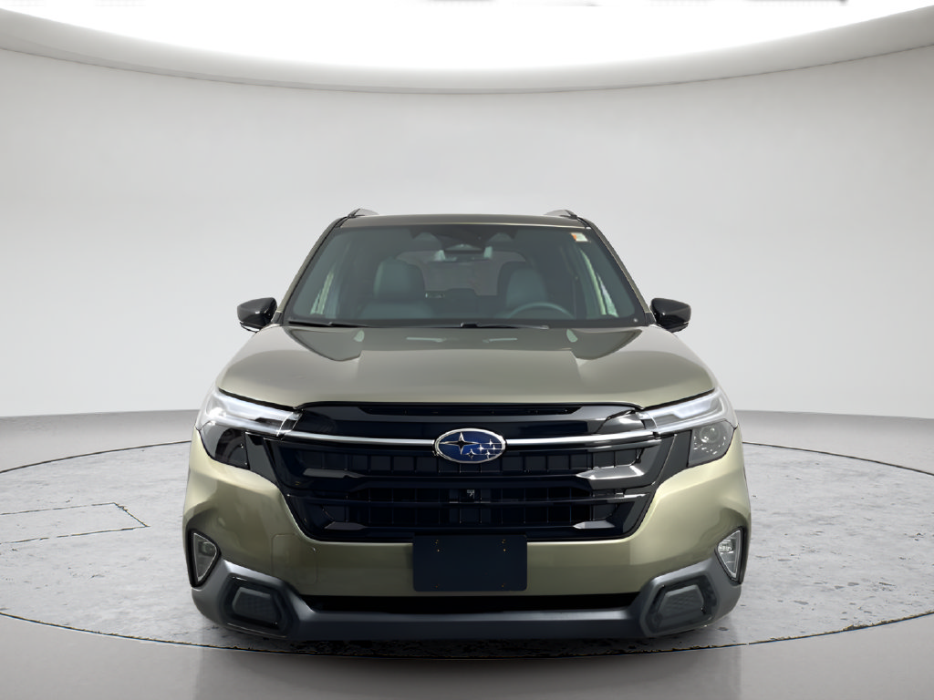 Used 2026 Subaru Forester Touring AWD/4WD image 2