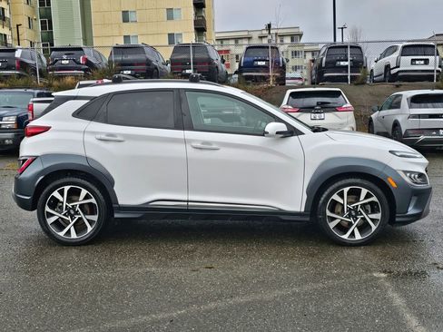 Used 2023 Hyundai Kona Limited image 8