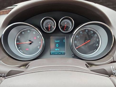 Used 2012 Buick Regal Premium FWD image 11