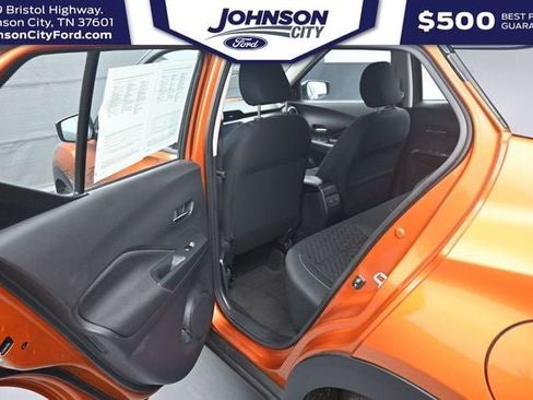 Used 2024 Nissan Kicks SV FWD image 16
