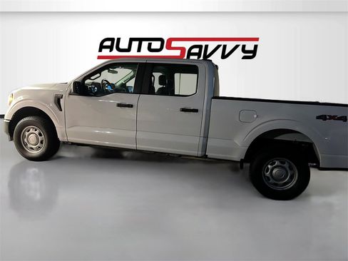 Used 2022 Ford F150 XL w/ Trailer Tow Package image 4