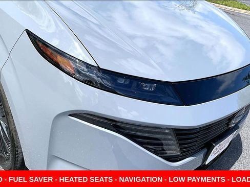 Certified 2025 Nissan Murano Platinum AWD/4WD image 31