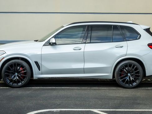 Used 2023 BMW X5 sDrive40i w/ Executive Package RWD image 4