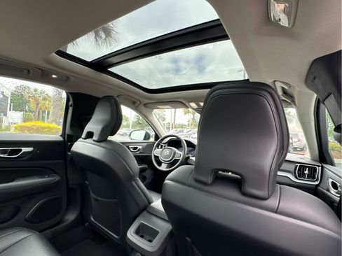 Used 2024 Volvo S60 B5 Core FWD image 28