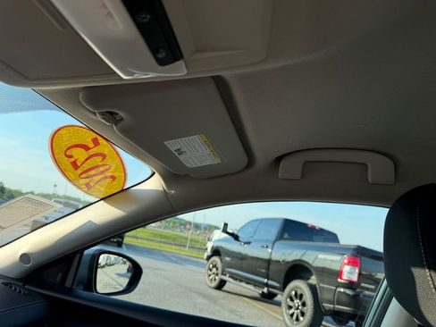 Used 2025 Nissan Sentra SV w/ All-Weather Package image 21