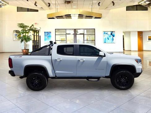Used 2021 Chevrolet Colorado ZR2 w/ ZR2 Dusk Special Edition AWD/4WD image 4