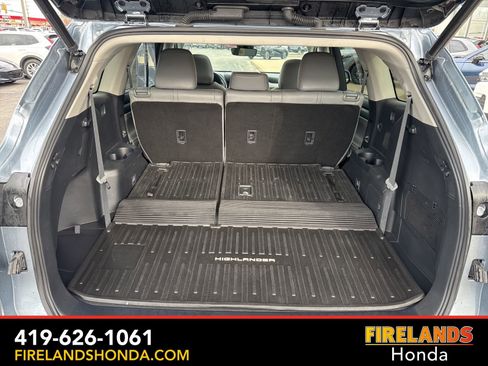 Used 2022 Toyota Highlander XLE image 35
