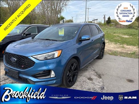 Used 2019 Ford Edge ST w/ Equipment Group 401A AWD/4WD image 3