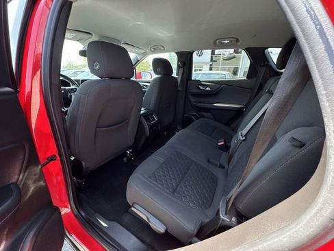 Used 2019 Chevrolet Blazer LT FWD image 20