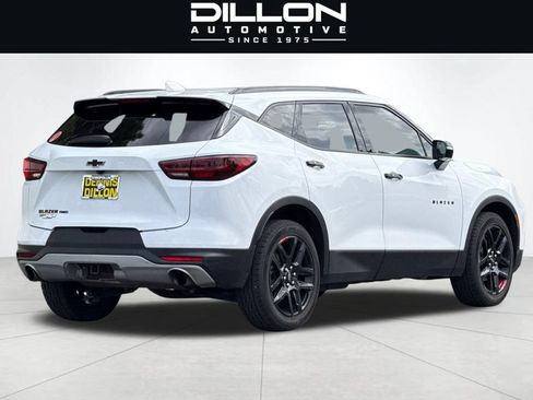Used 2023 Chevrolet Blazer LT AWD/4WD image 4