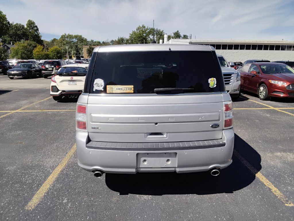 Used 2018 Ford Flex SEL FWD image 7