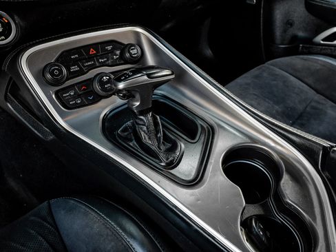 Used 2022 Dodge Challenger R/T Scat Pack RWD image 31