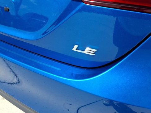 Used 2020 Toyota Camry LE FWD image 25