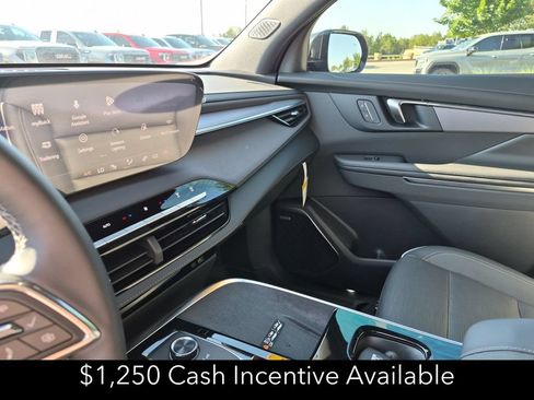 New 2026 Buick Enclave Sport Touring w/ Power Package FWD image 27