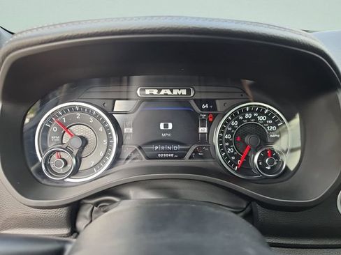 Used 2023 RAM 1500 Laramie AWD/4WD image 38