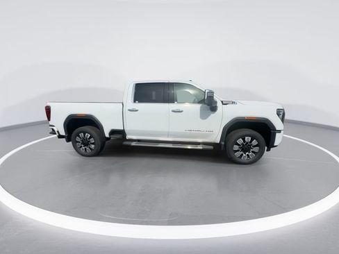 Used 2024 GMC Sierra 2500 Denali w/ Denali Reserve Package AWD/4WD image 9