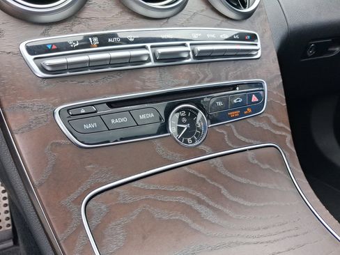Used 2018 Mercedes-Benz C 300 Sedan image 19