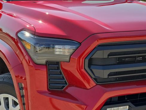 New 2025 Toyota Tacoma SR5 image 31