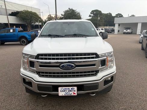 Used 2019 Ford F150 XLT w/ Equipment Group 302A Luxury AWD/4WD image 3
