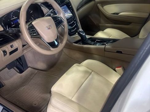 Used 2015 Cadillac CTS Luxury RWD image 3