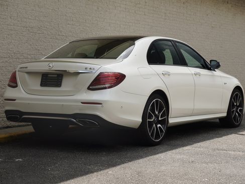 Used 2018 Mercedes-Benz E 43 AMG 4MATIC Sedan w/ Premium 2 Package image 8