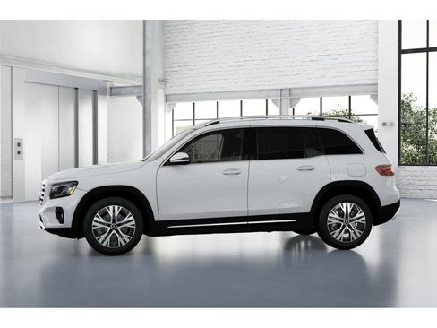 New 2026 Mercedes-Benz GLB 250 4MATIC image 35