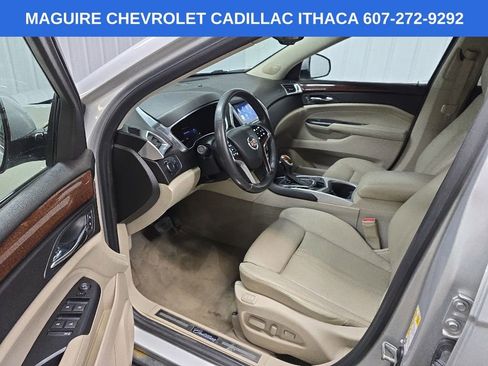 Used 2013 Cadillac SRX Luxury FWD image 29