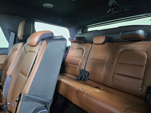 Used 2024 Lincoln Navigator Reserve w/ Equipment Group 201A image 20
