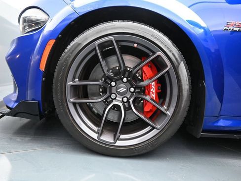 Used 2022 Dodge Charger Scat Pack RWD image 32