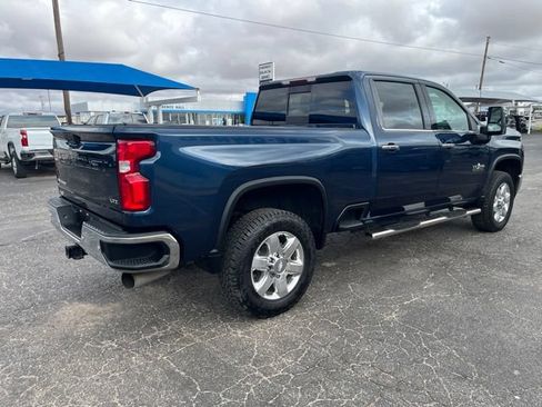 Used 2020 Chevrolet Silverado 2500 LTZ w/ LTZ Texas Edition AWD/4WD image 4