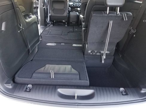 New 2026 Chrysler Voyager LX image 25