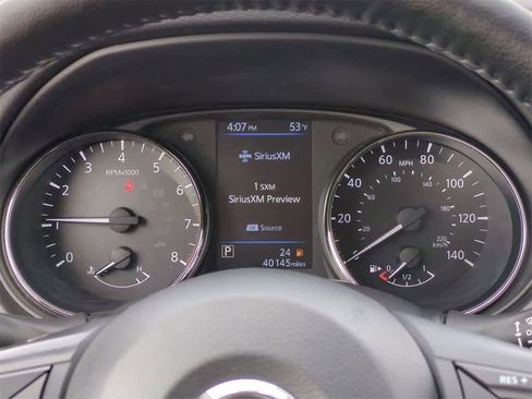 Used 2022 Nissan Rogue Sport SV w/ Technology Package image 31