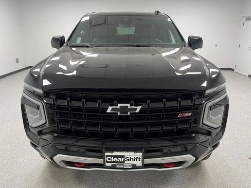 Used 2025 Chevrolet Tahoe Z71 w/ Comfort Package image 3